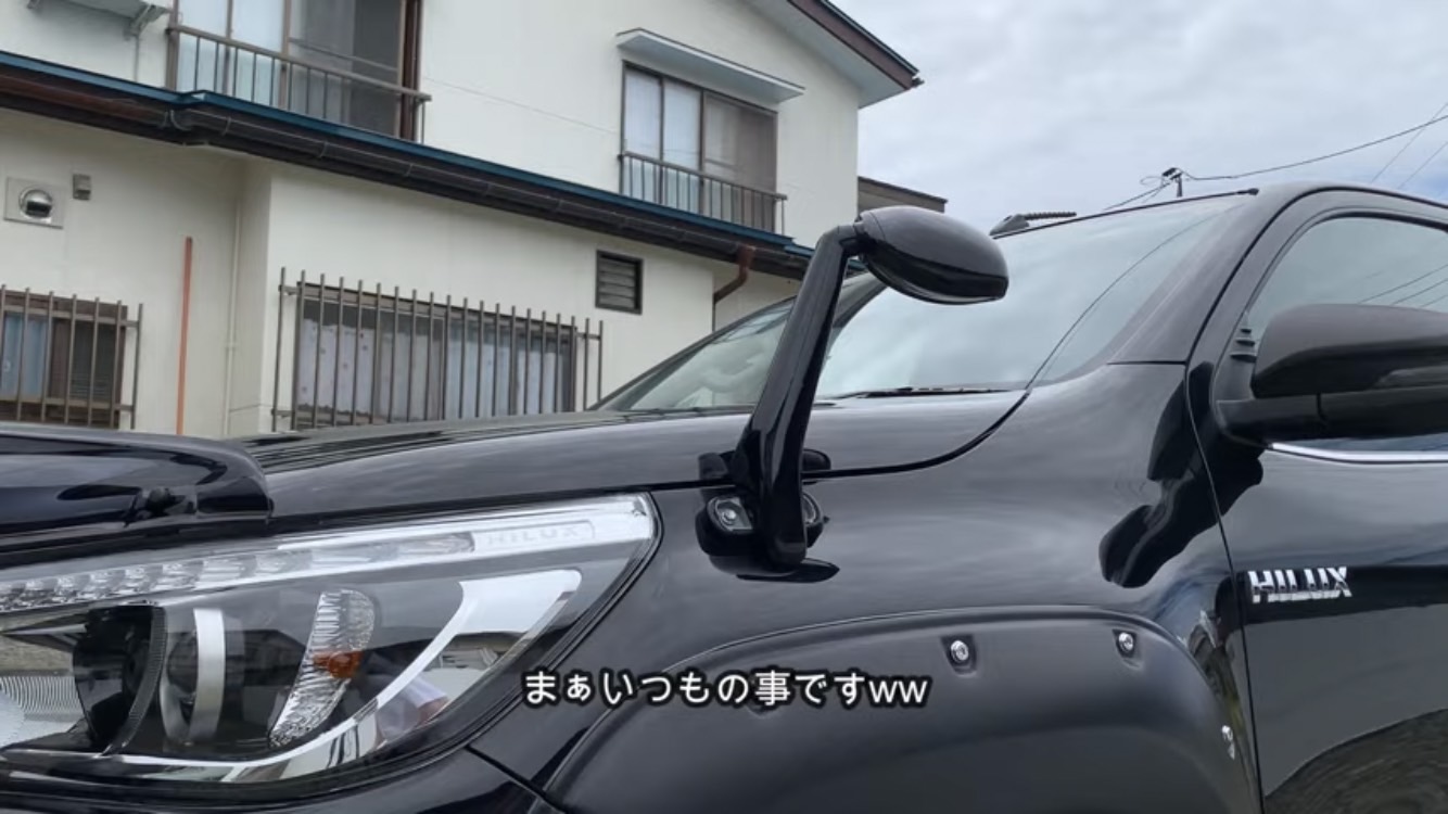 新型ハイラックス ガッツミラー - 自動車